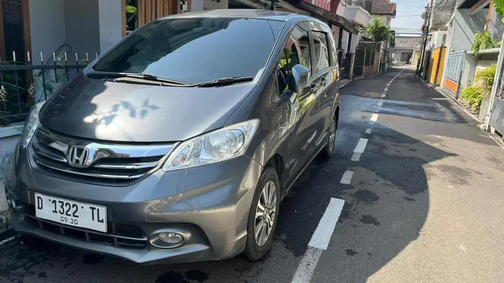 Honda Freed PSD 2013