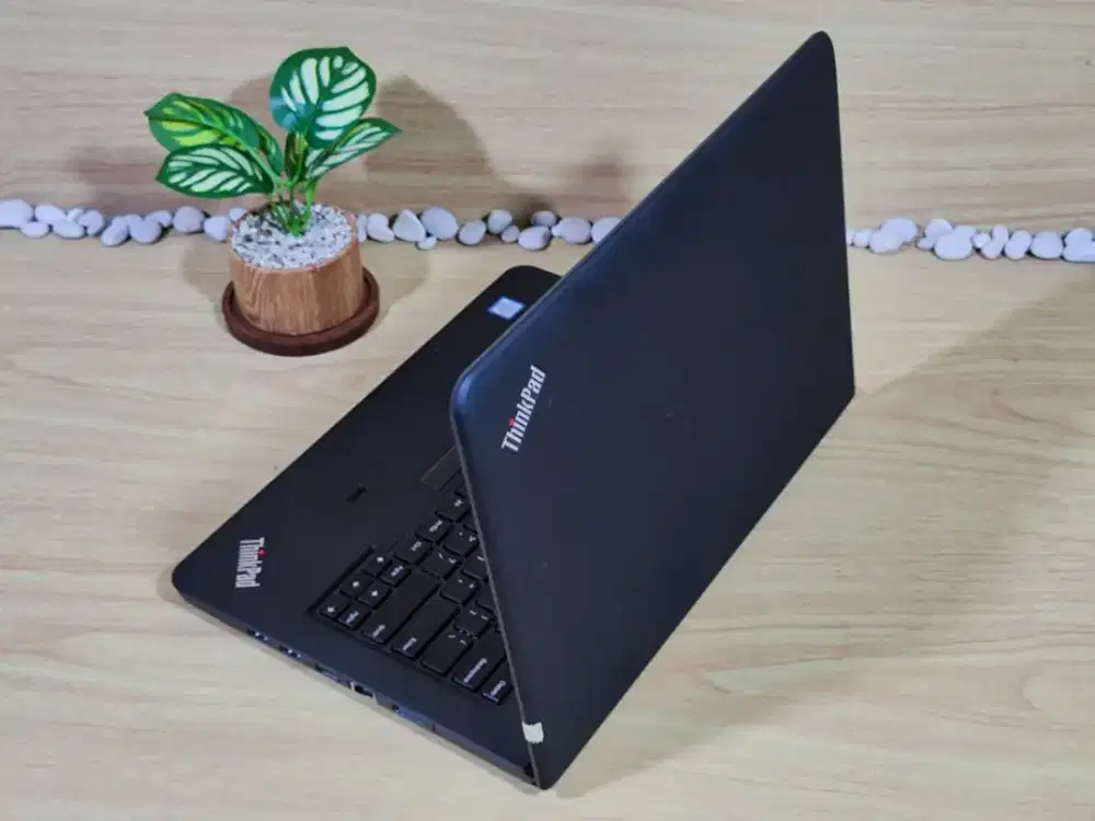 LENOVO EU460 | bisa kredit tanpa dp dan bisa tukar tambah