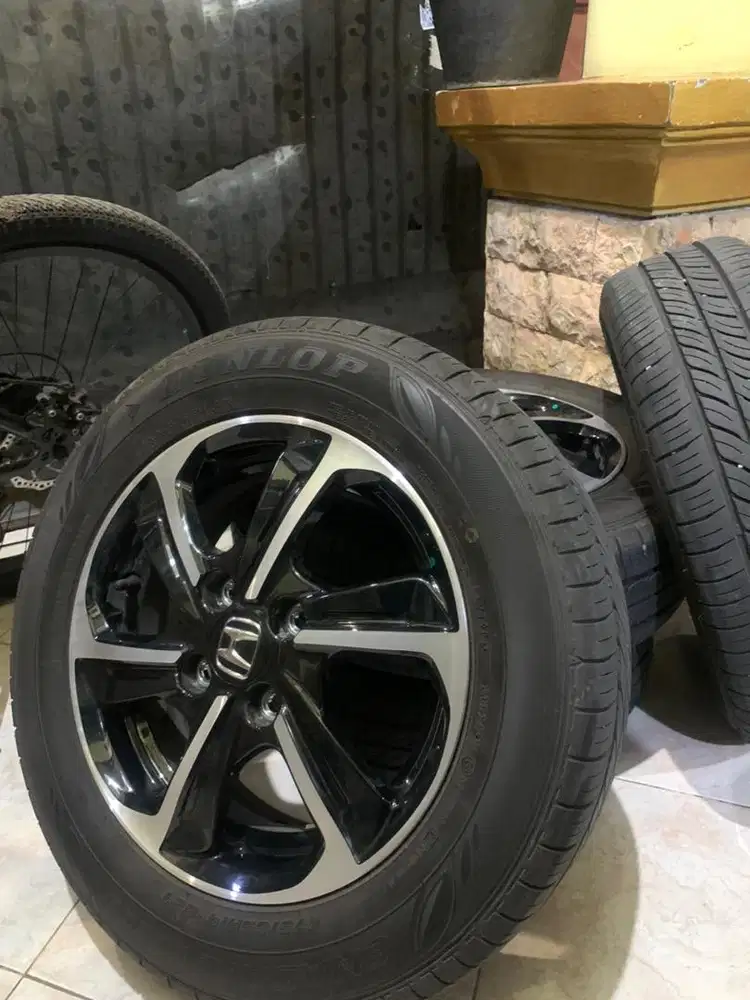 Dijual Velg R14 Brio Satya