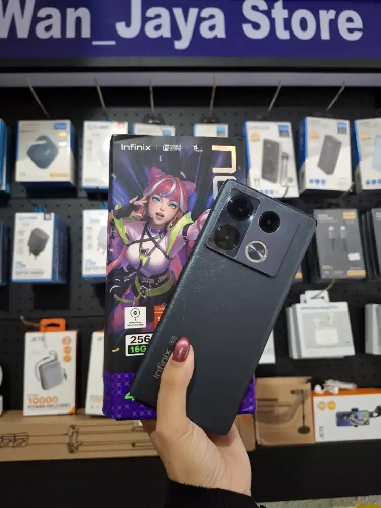 Infinix note 40 Pro 8/256 Second