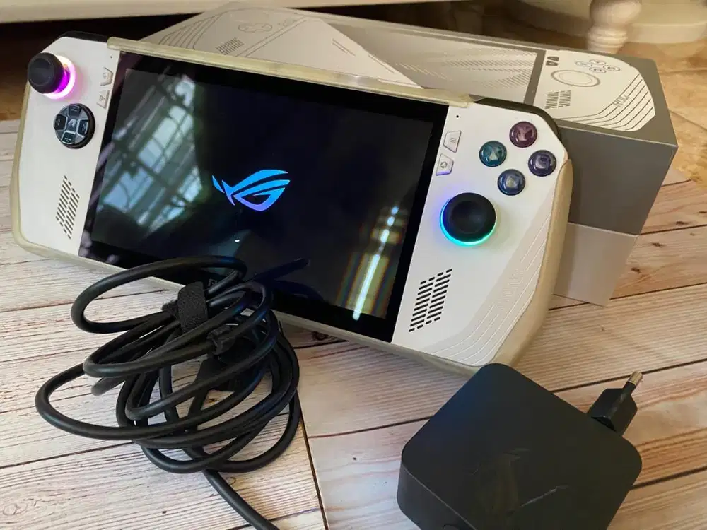 Asus Rog Ally Z1E ssd 2TB