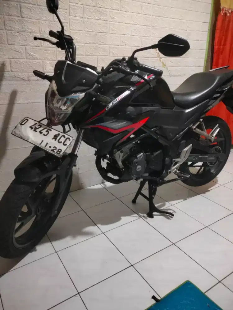honda cb150r taun 2018
