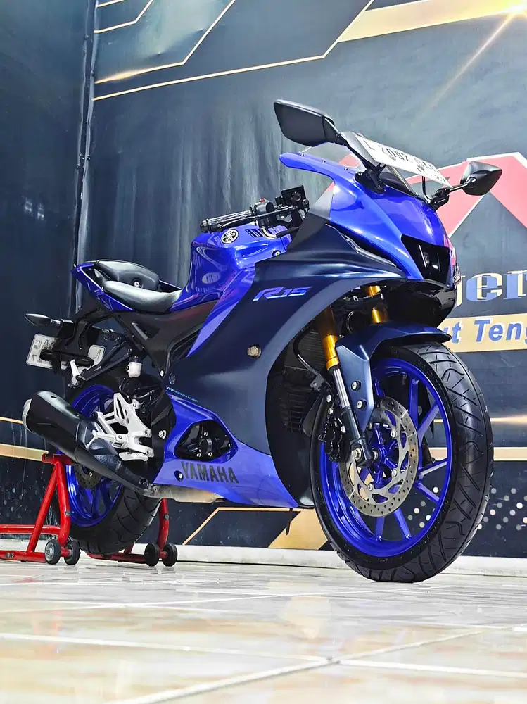 Yamaha R15V4 blue Racing keren odo.9rb perform .Anugerah motor rungkut