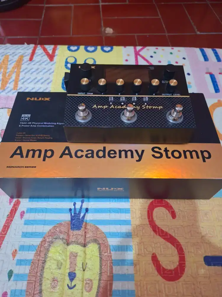 Nux Amp Academy Stomp