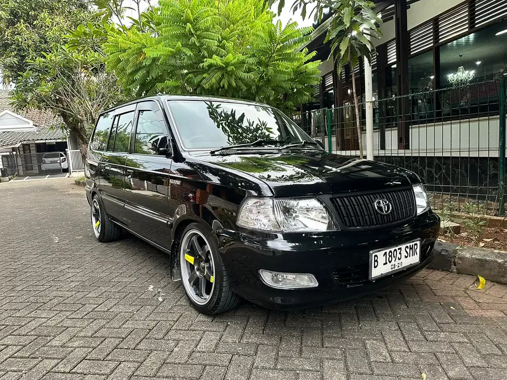 Toyota Kijang 2002 Bensin