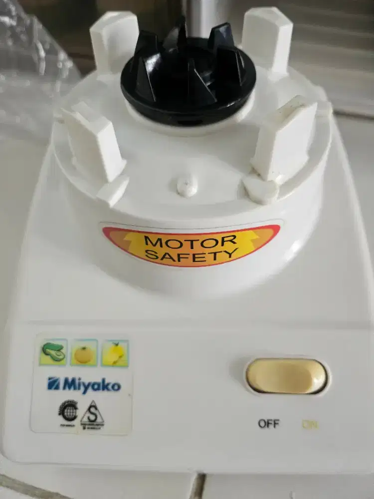Mesin Blender Miyako