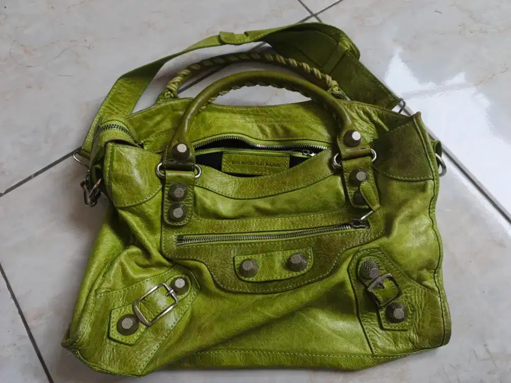 Jual tas balenciaga bag city outh size 38 ori