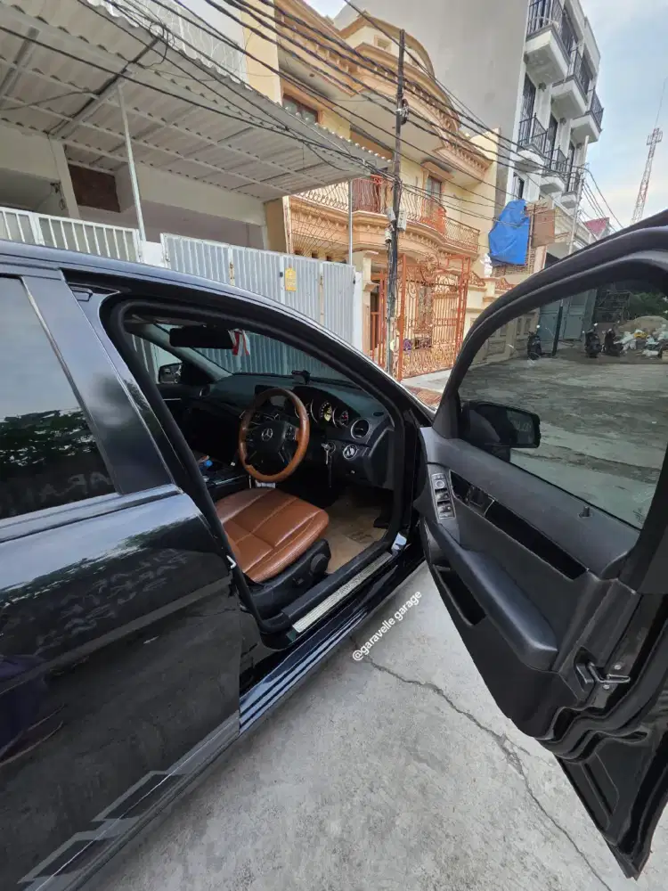 Mercedes-Benz C200 2012 Bensin