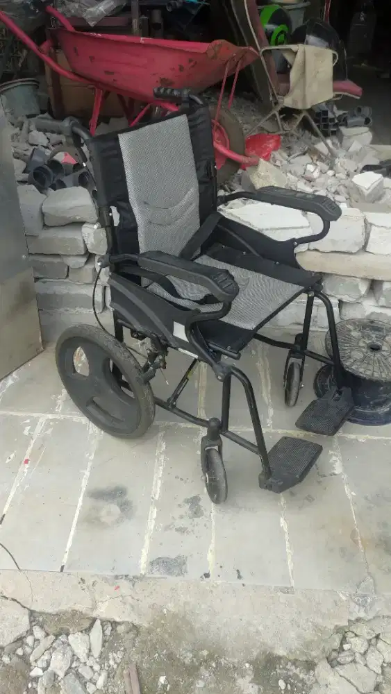 KURSI RODA TRAVELING