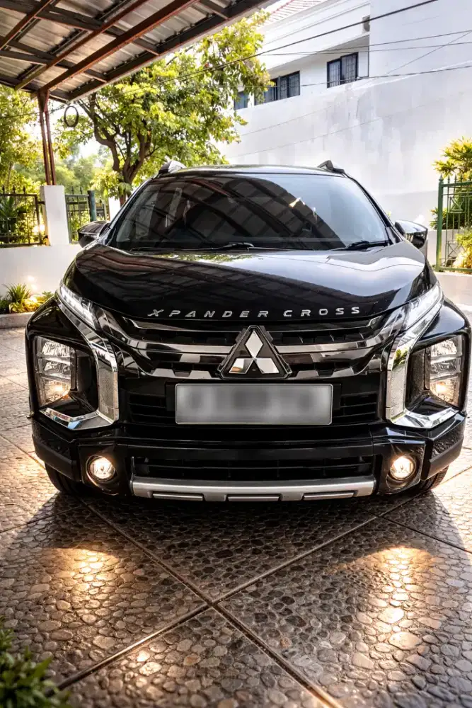 Dijual Mitsubishi Xpander Cross 2020 AT – Hitam – Siap Pakai!