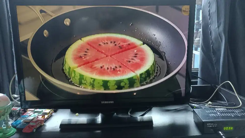 Samsung - 24' - HD LED TV