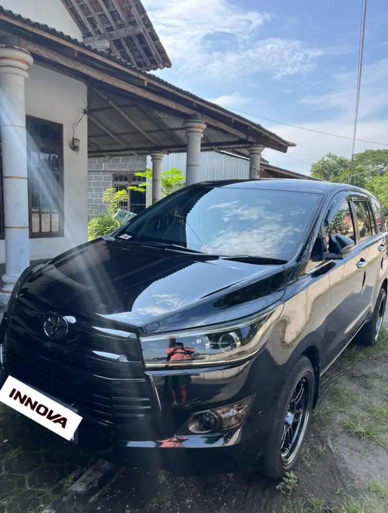 Innova reborn tipe V manual diesel