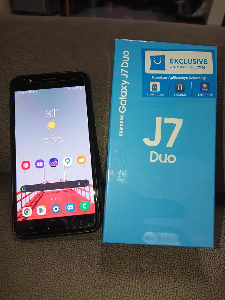 Samsung Galaxy J7 Duo (black) - fullset mulus + banyak bonusnya