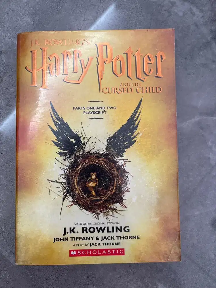 BANTING HARGA ORISINIL HARRY POTTER dari NEGARA INGGRIS