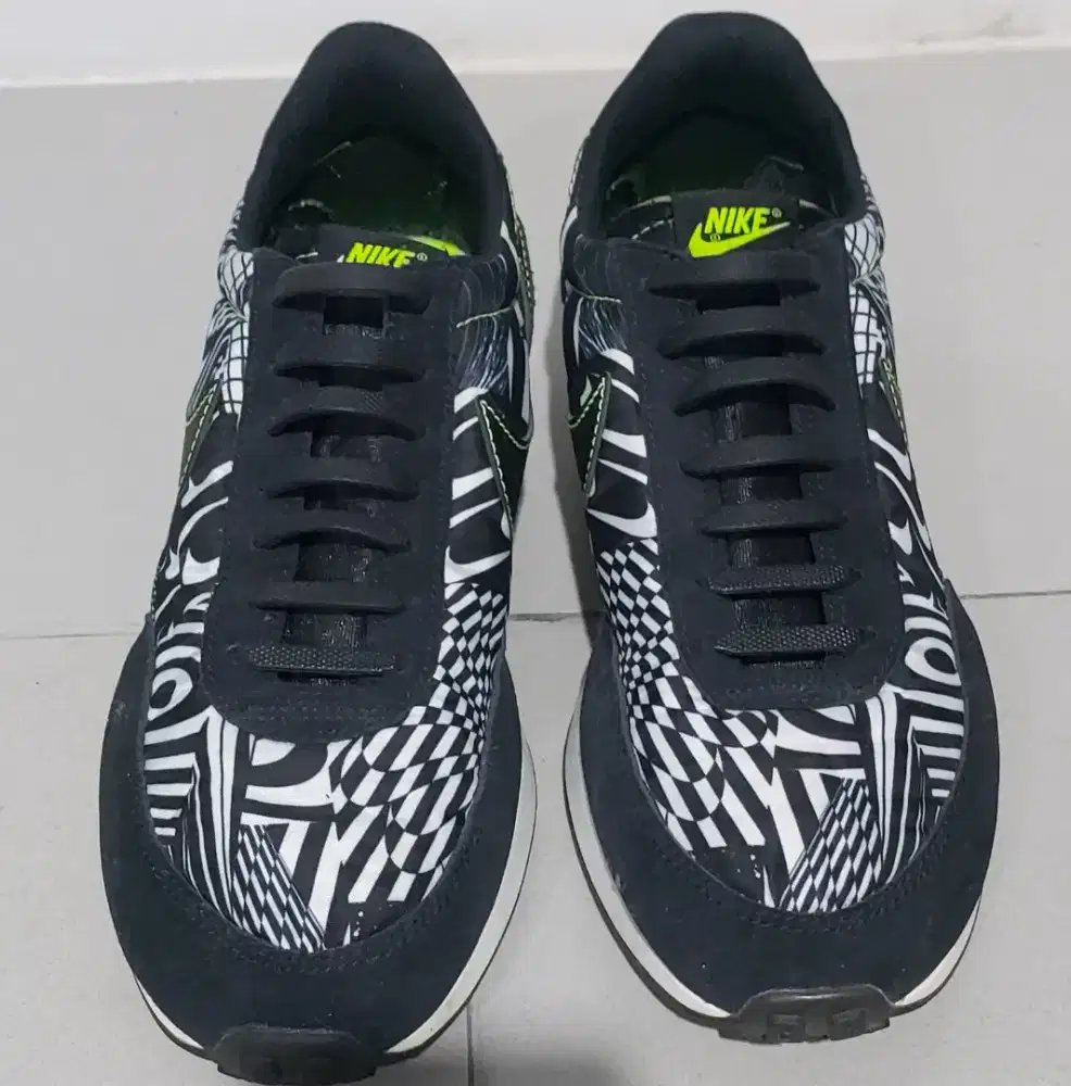 Nike air tailwind authentic (preloved)