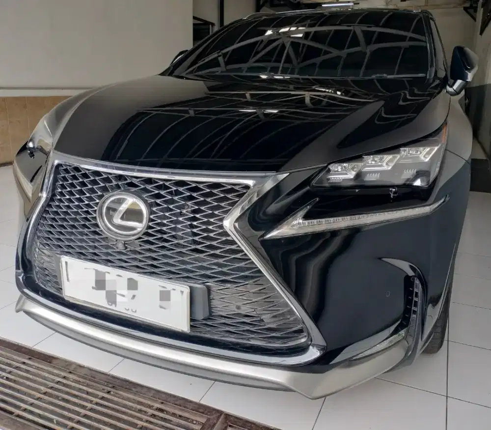 Lexus NX 200t Fsport at 2015 istimewa km 72rb
