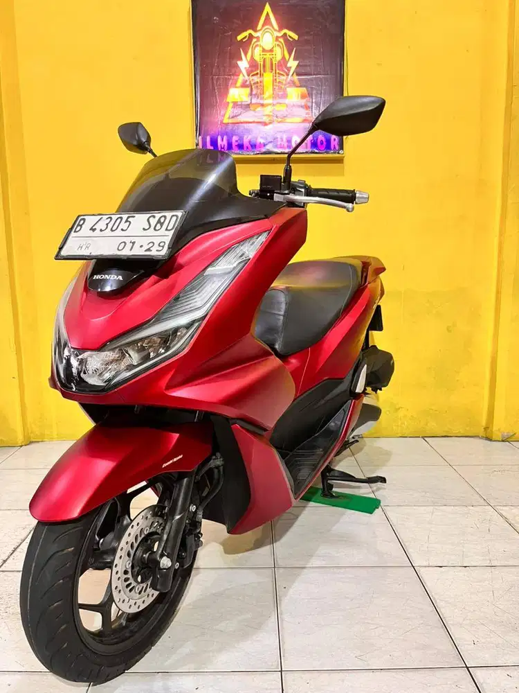 HONDA NEW PCX 160 CBS TAHUN 2022 CASH & CREDIT