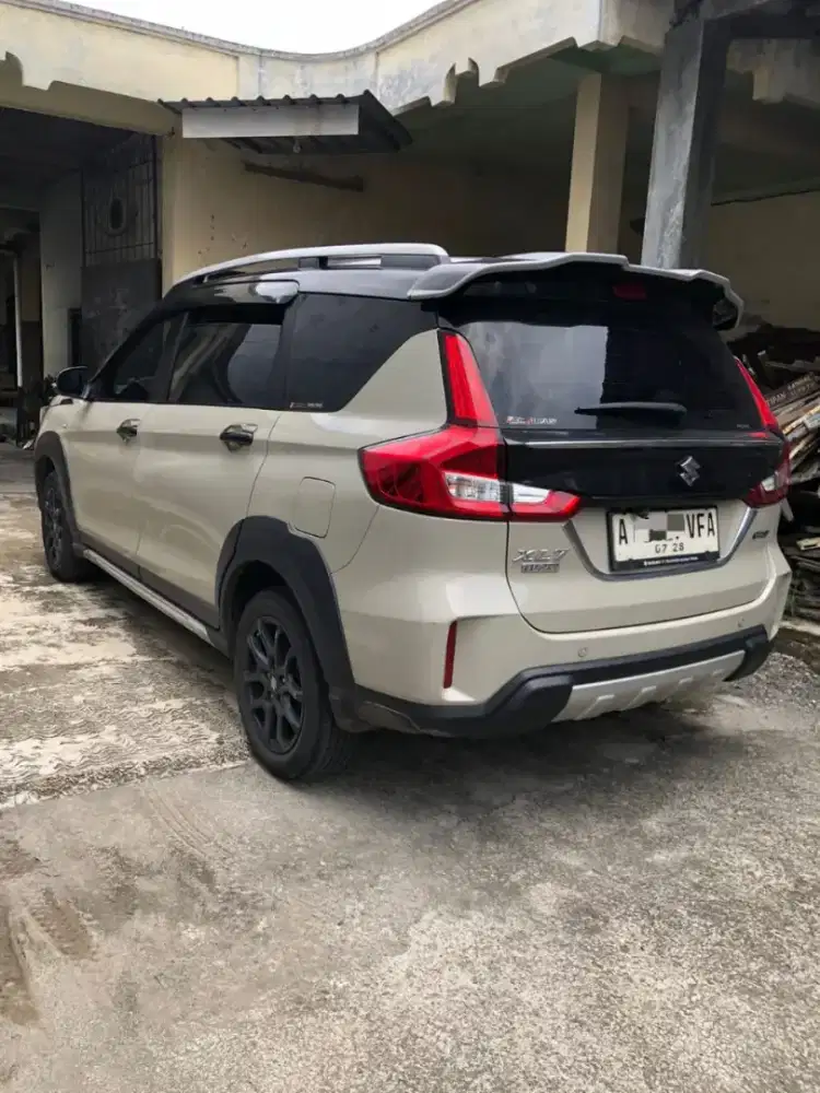 Suzuki XL7 ALPHA METIC HYBRID  2022