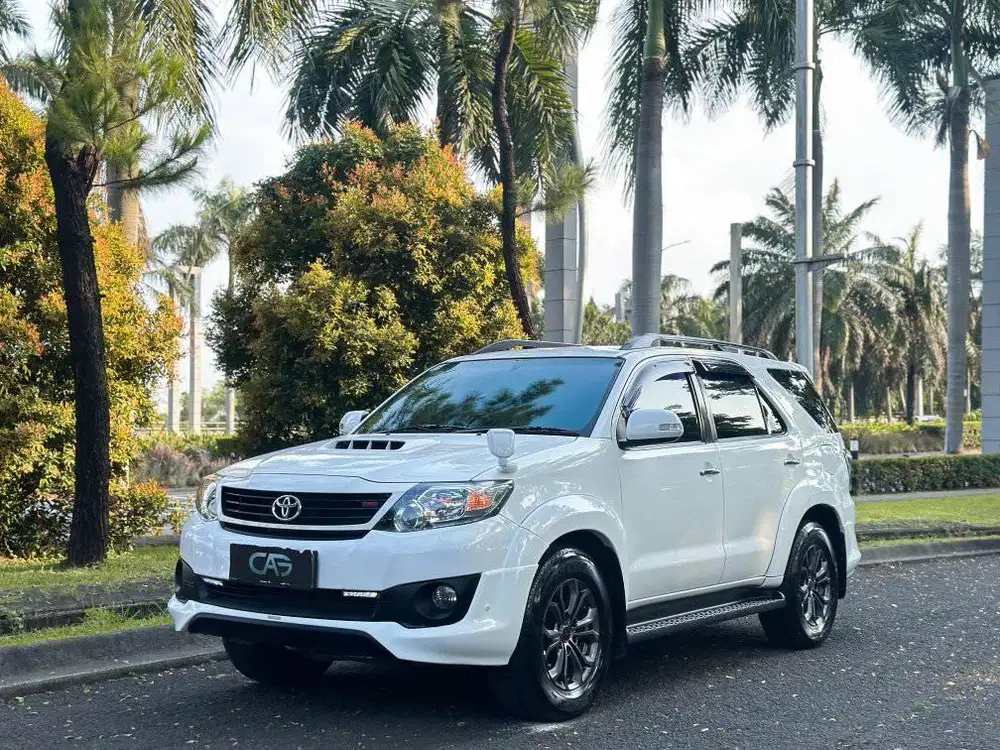 FORTUNER VNT TRD AT 2014/FORTUNER VNT TRD MATIC AUTOMATIC DIESEL 2014