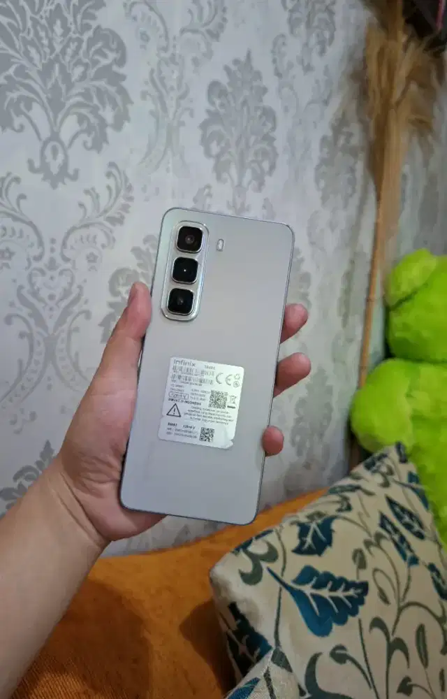 Infinix hot 50 8+5/128 istimewa