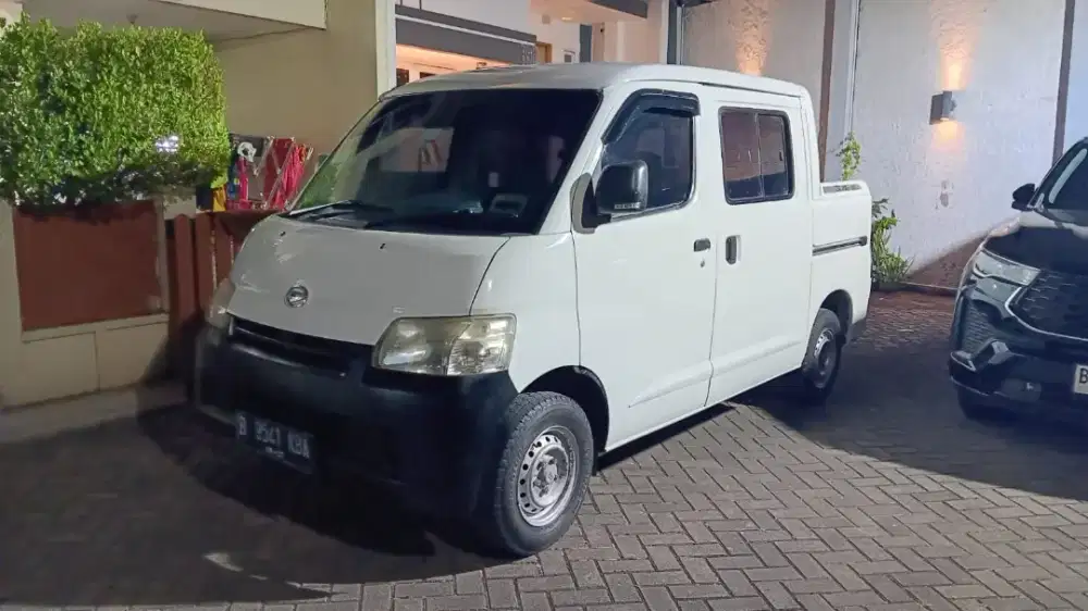 Daihatsu gran max 2017