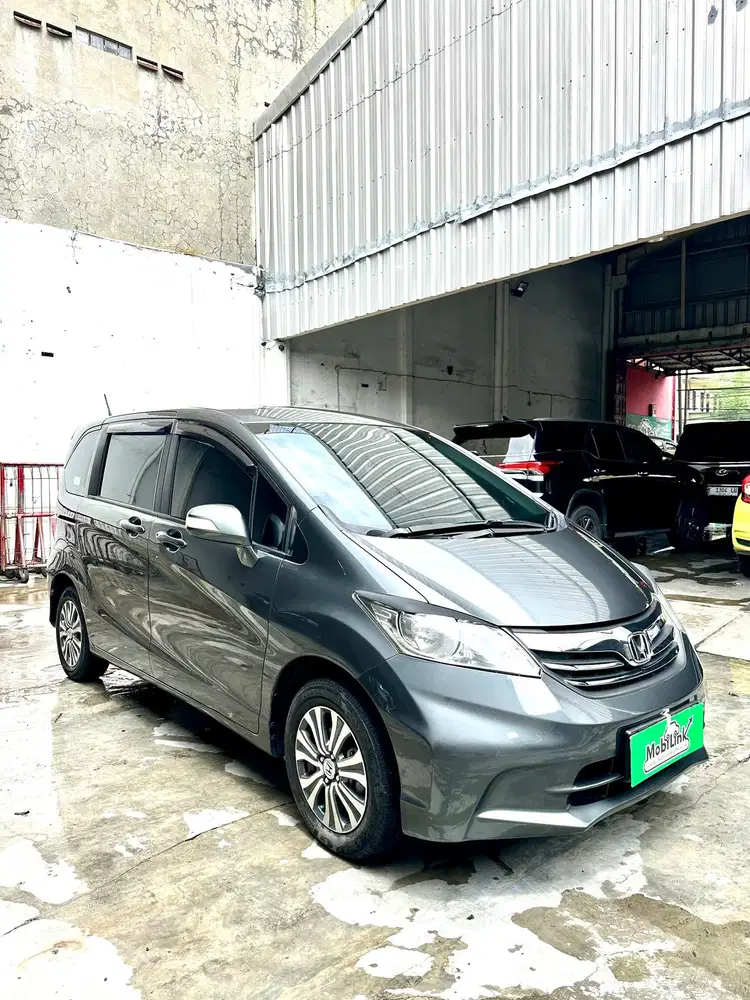 TANGAN PERTAMA DARI BARU, HONDA FREED 1.5 E PSD AT 2012 FACELIFT