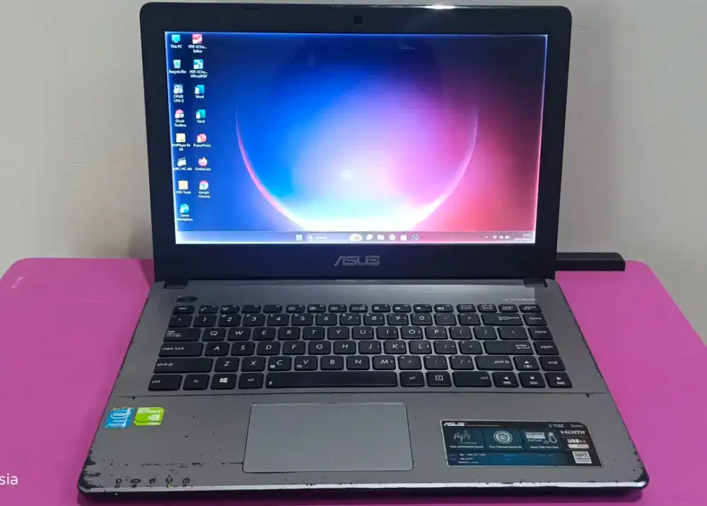 Asus X450C intel Pentium ram 4gb Dual VGA NVDIA 2gb internal 500gb