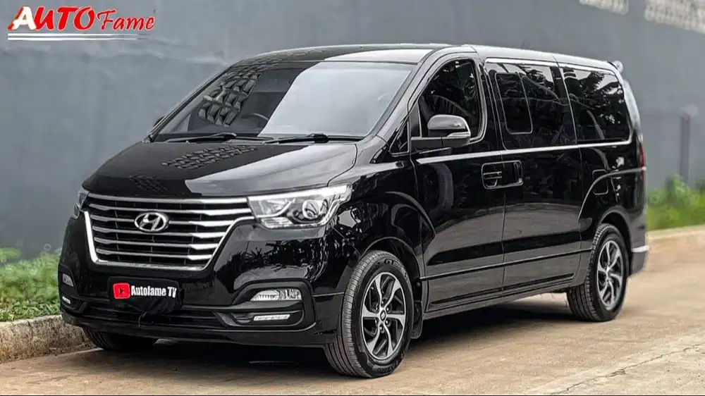 Hyundai H1 2.5 Diesel CRDi Royale Pilot Seat Electric Door NIK 2019