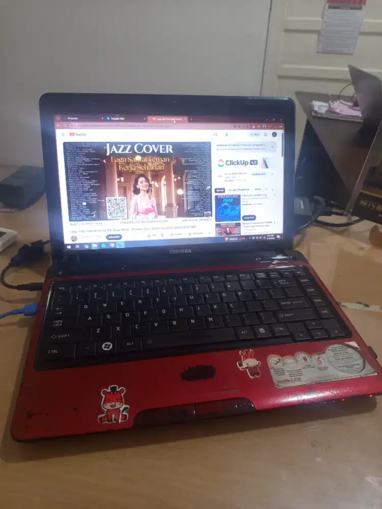 Laptop Toshiba Satellite L735