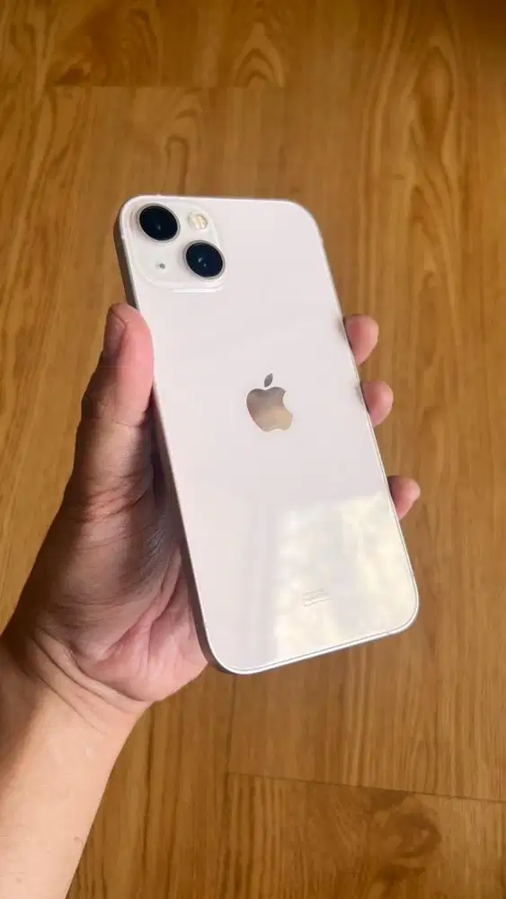 Di jual iphone 13 ibox like new