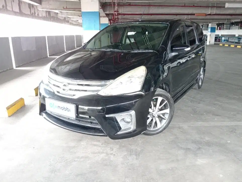 KM Rendah- NISSAN Grand livina 1.5 Highway Star Bensin A/T 2018 HITAM