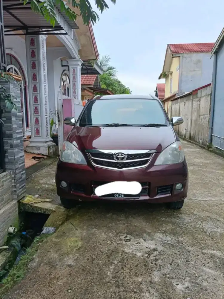Toyota avanza tipe G 2011 manuL