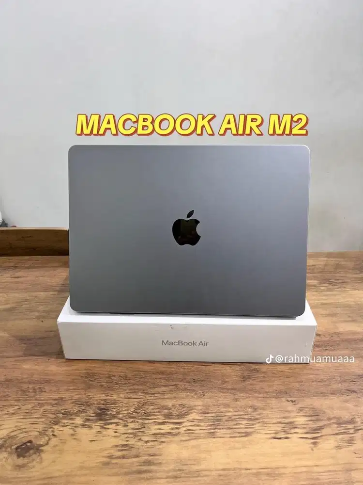 Macbook m2 16/256