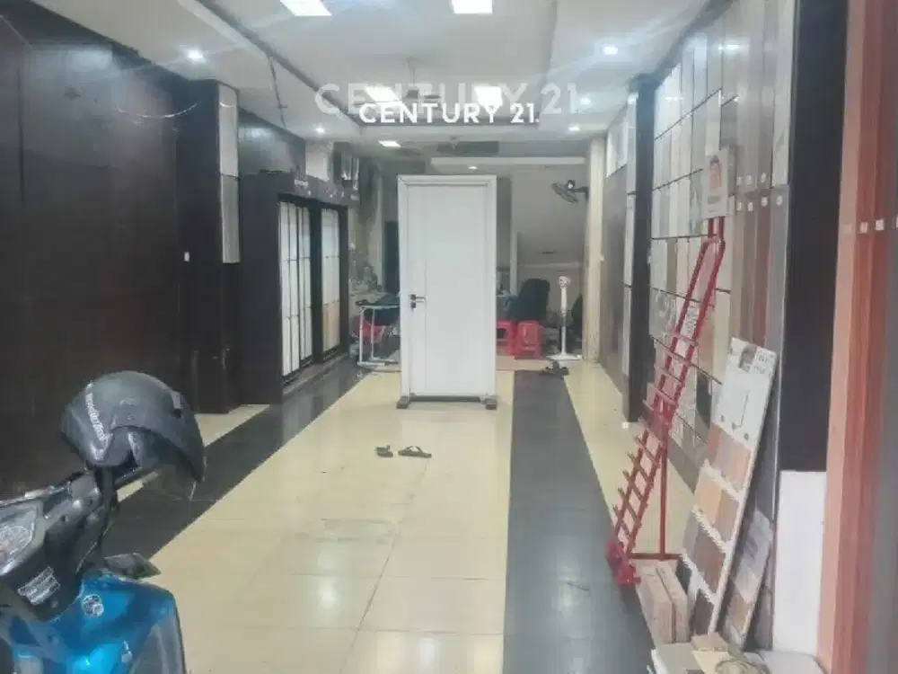 Murah  Ruko 3 Lantai Pinggir Jalan Njop Di Jakarta Pusat
