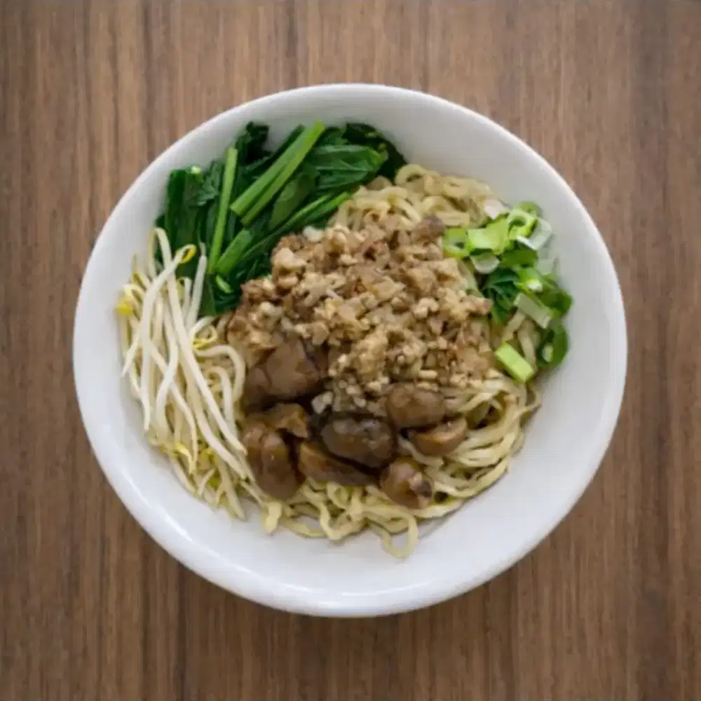 Dibutuhkan karyawan untuk di kedai mie ayam