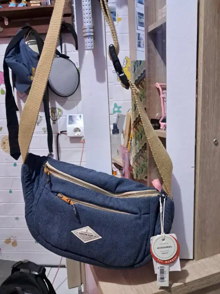 Tas selempang Greenlight new