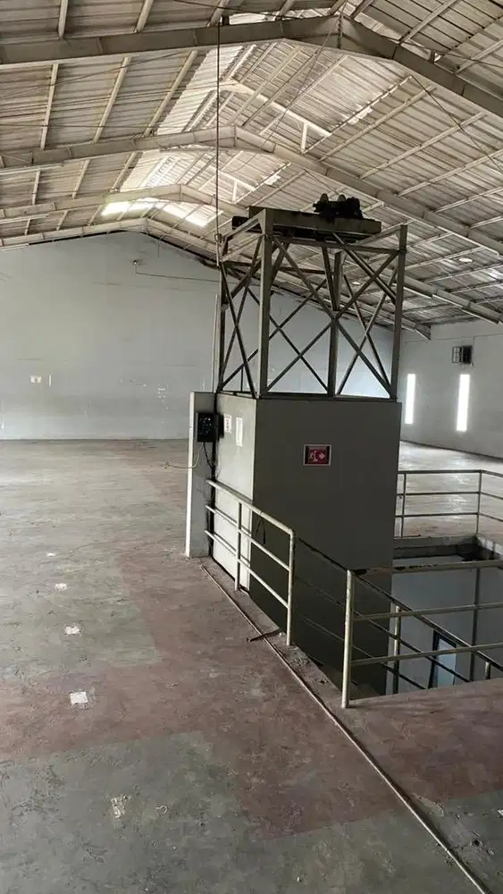 DISEWAKAN RUKO GANDENG & GUDANG STRATEGIS PASAR MINGGU