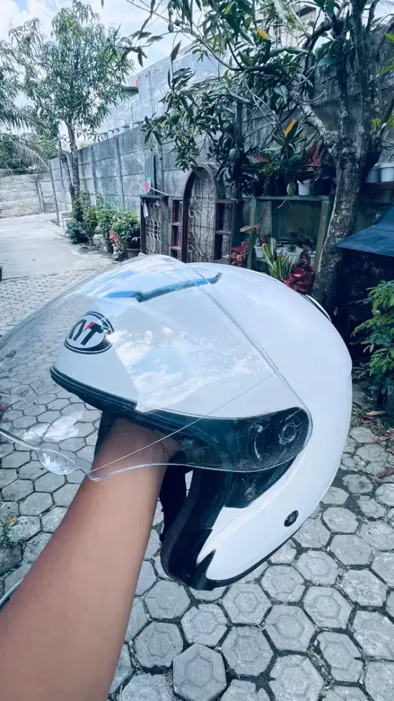 Helm KYT Kyoto size L