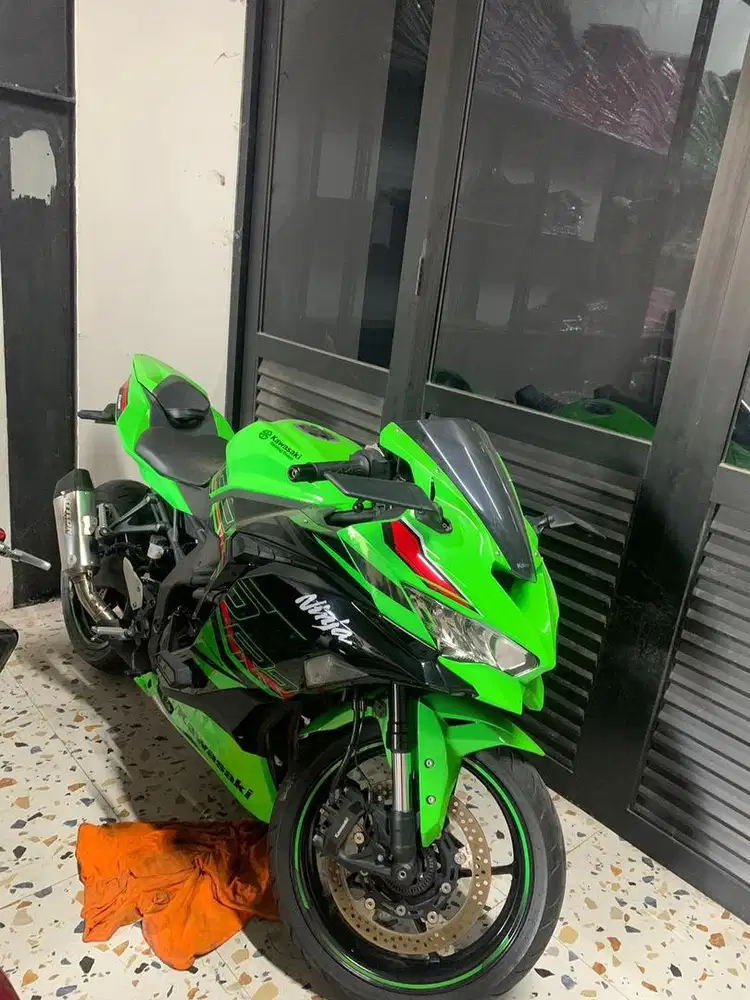 Kawasaki ZX25r 2023