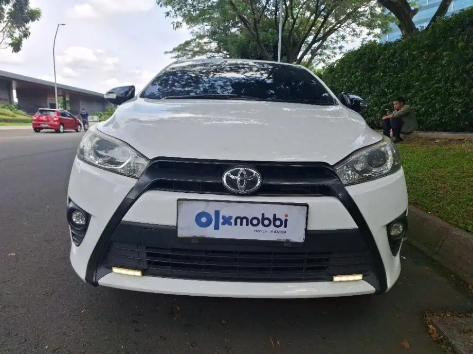 DP MURAH Toyota Yaris 1.5 G Bensin-AT 2015 C5XIA