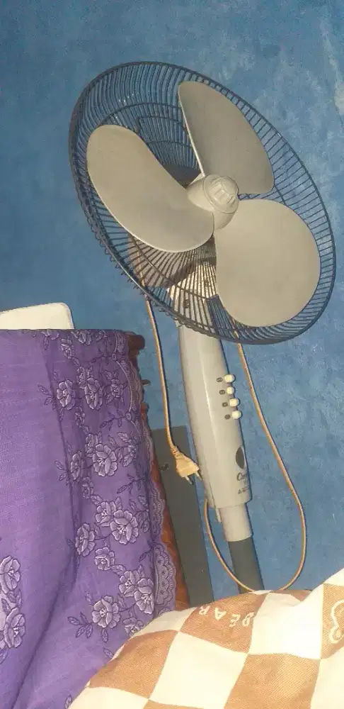 Kipas bekas cosmos lancar