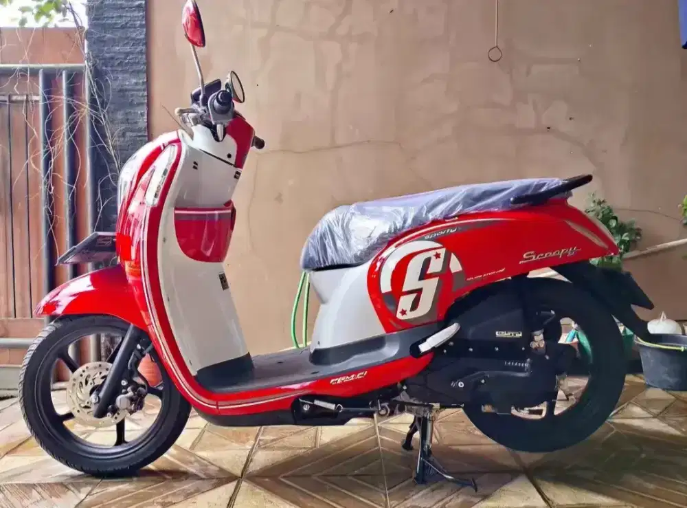 Honda Scoopy 2016