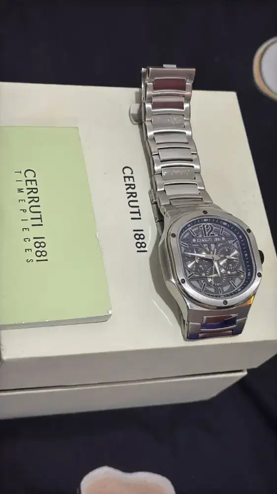 Jam tangan Cerruti 1881 Trento