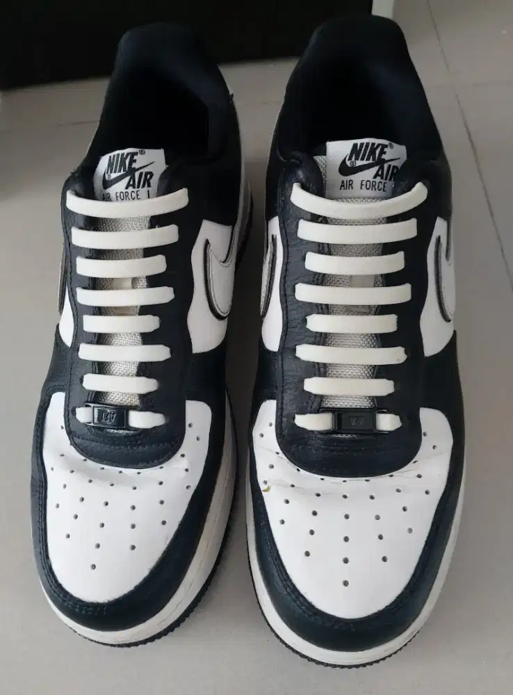 sneakers Nike Air Force 1 authentic (preloved)