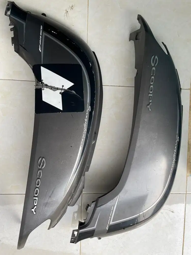 Body samping scoopy 2018