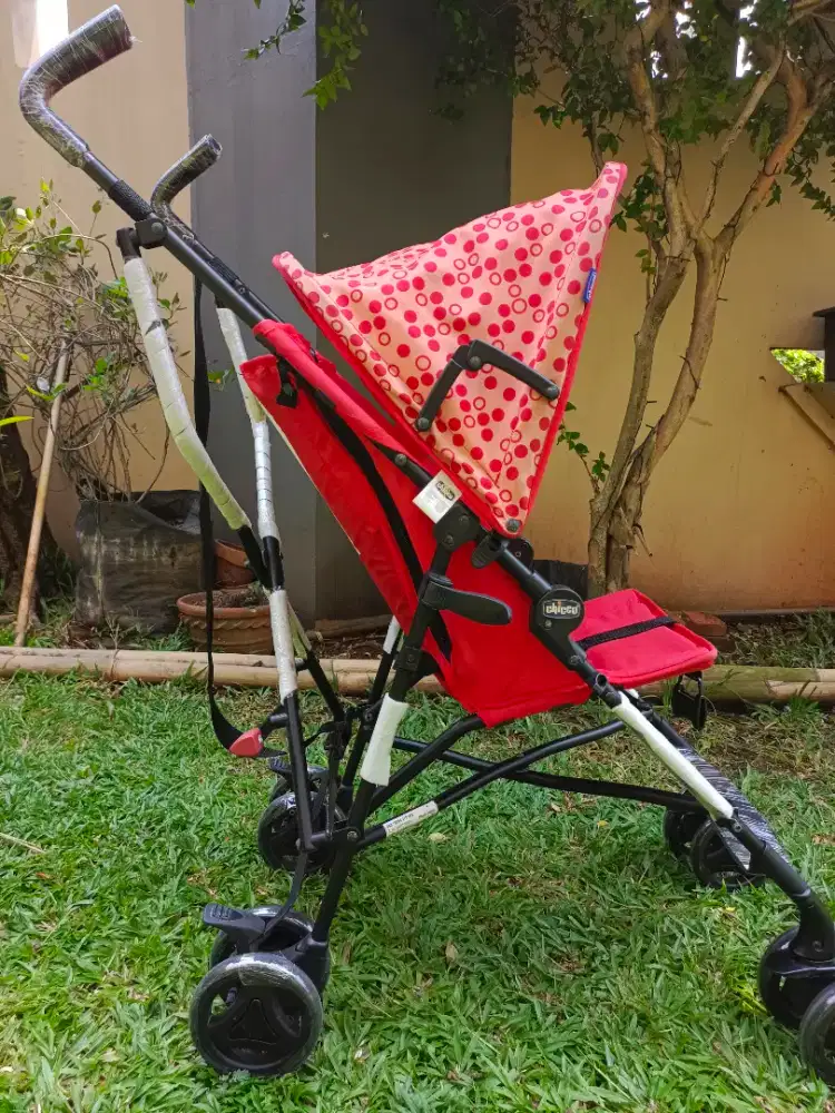Stroller chicco bekas tapi masih bagus