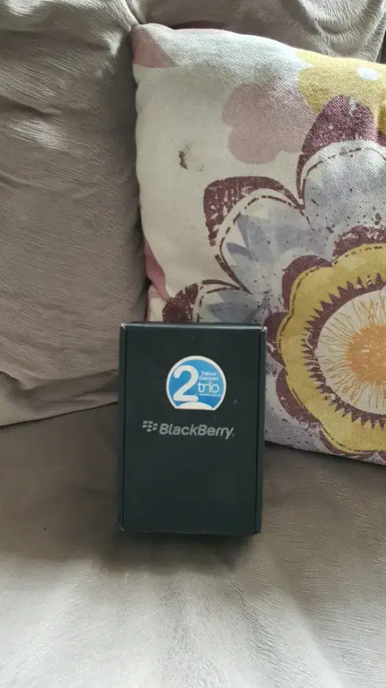 Dijual Blackberry Torch 9810 Baru Resmi