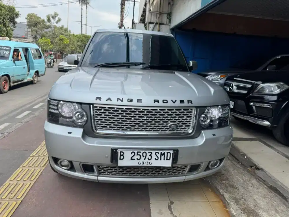 Range rover vogue 2004 Facelif 2012 AT