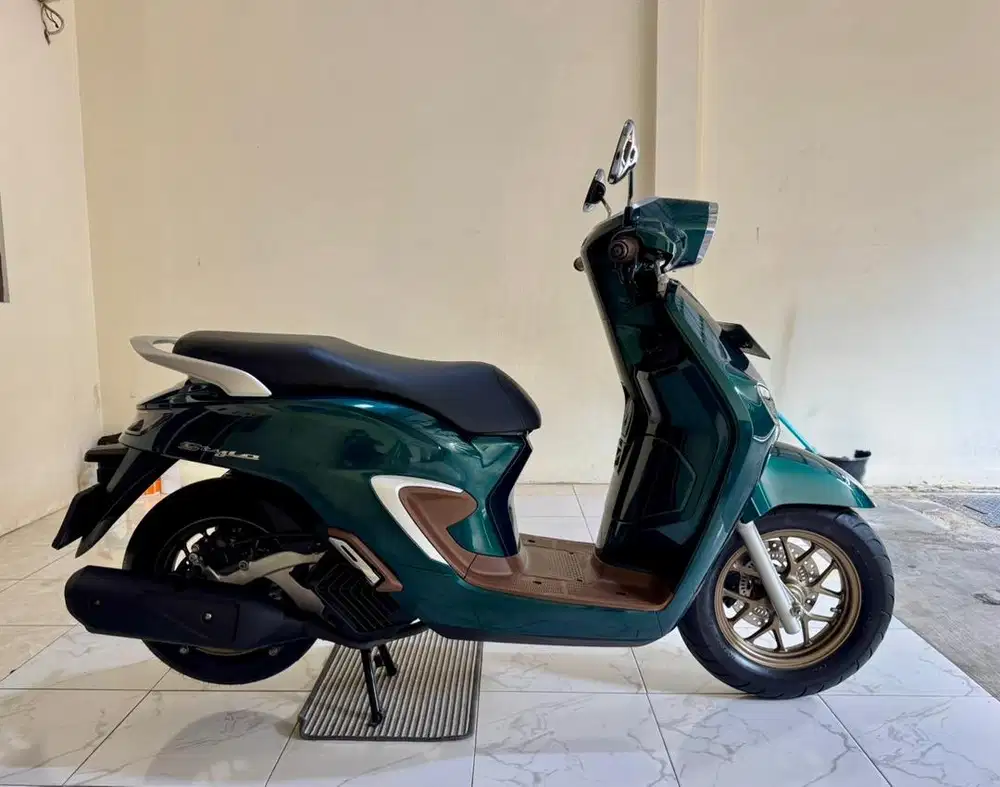 Honda Stylo 160 ABS ISS (Tipe Tertinggi) MULUSSS Pajak Hidup Panjang
