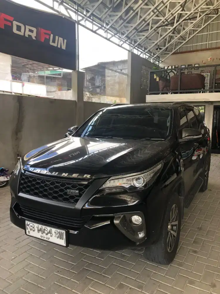 Toyota Fortuner Vrz 2016